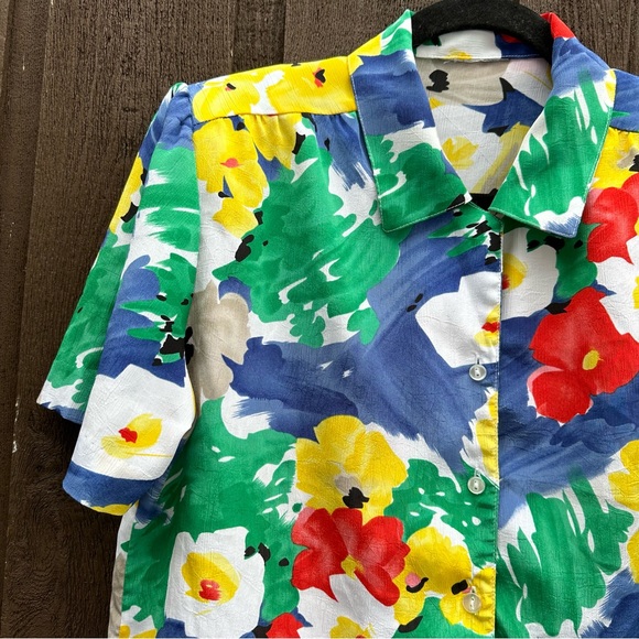 Floral Woven S/S Blouse - Picture 3 of 5